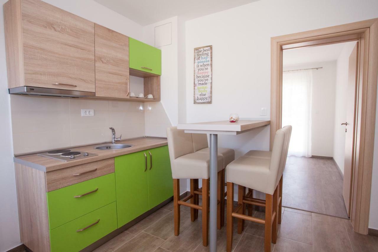 Apartments Mia 4&5 Baška Voda Buitenkant foto