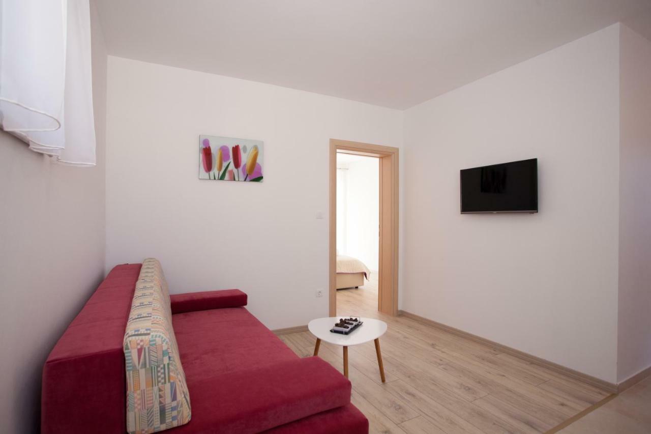 Apartments Mia 4&5 Baška Voda Buitenkant foto